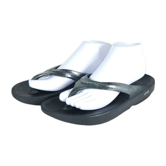 Oofos Women's OOLALA US 10 Silver Glitter Slip-On Flat Thong Flip Flop Sandals - Picture 1 of 15